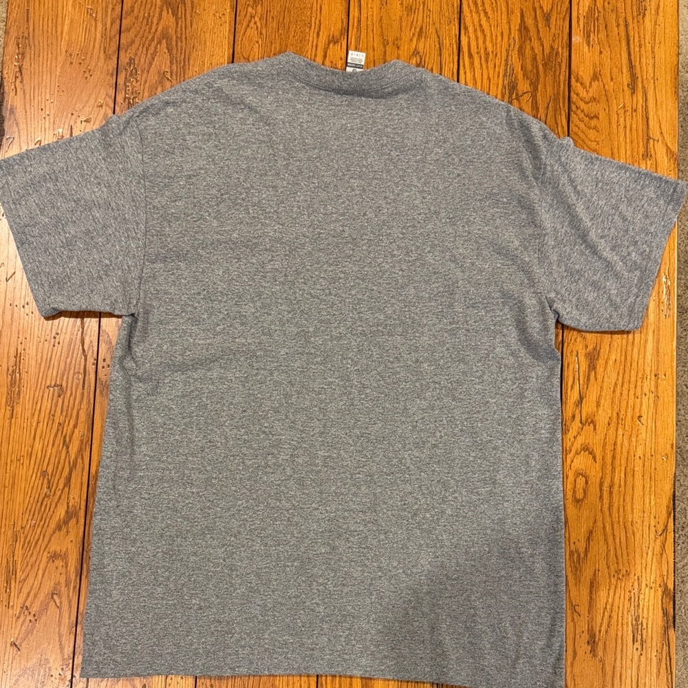 Gildan Gray Scotch Sparks Whisky Tee Shirt - Picture 4 of 4